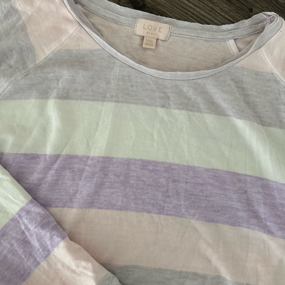 NWT Love By Gap Long Sleeve Top - Picture 2 of 2
